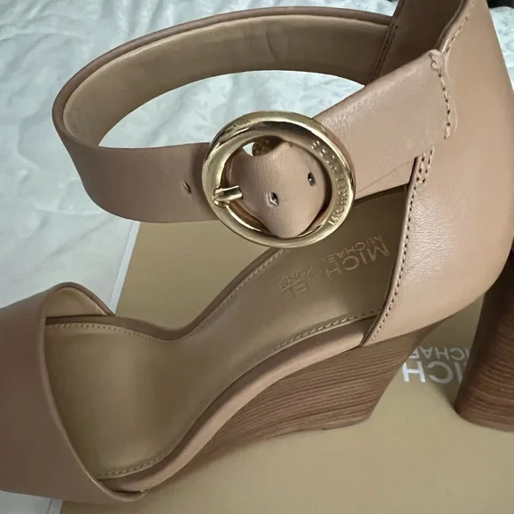 Michael by Michael Kors Lena Leather Wedge - Picture 10 of 11